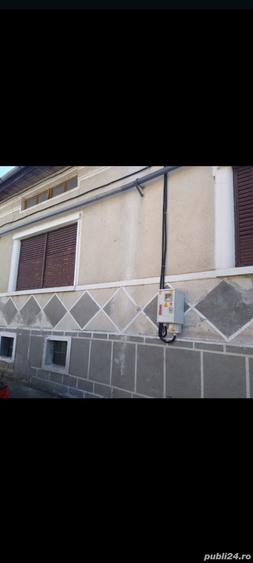 Casă cu 2 camere cu Teren 180 Mp în Central