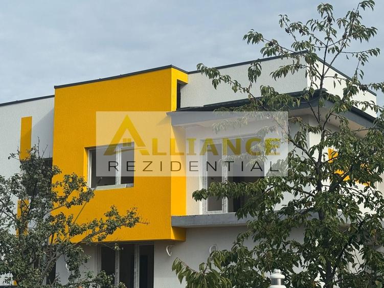 Casă individuală cu 5 camere cu Canalizare în Sud