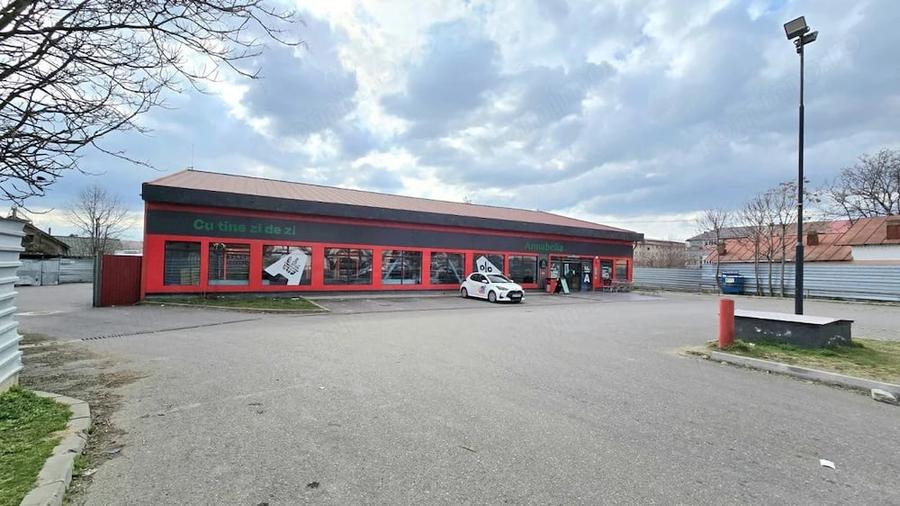 Spațiu comercial, de 910 mp, în Filipeștii de Pădure