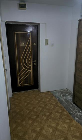 Garsonieră decomandată în Vitan Mall