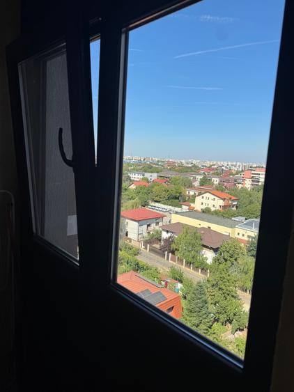 Apartament cu 2 camere semidecomandat în Prelungirea Ghencea