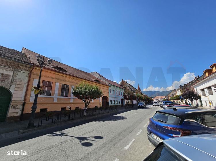 RO/EN Casa deosebita, Zona Centru Cisnadie, Teren+Pivnita+POD |VIDEO - 1