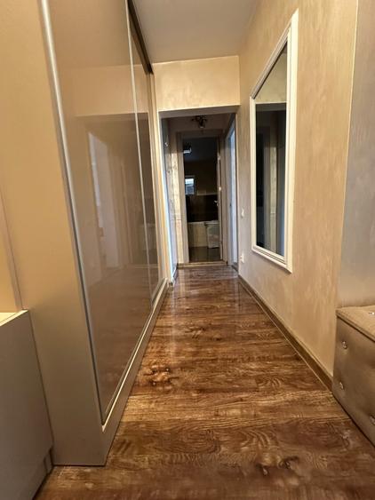 Apartament cu 2 camere decomandat, mobilat în Buzaului