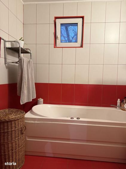 Inchiriez apartament 3 camere, decomandat Dristor - 9