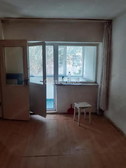 1 cam etaj 3 contor de gaz zona Buziasului 1 cam etaj 3 contor de gaz zona Buziasului