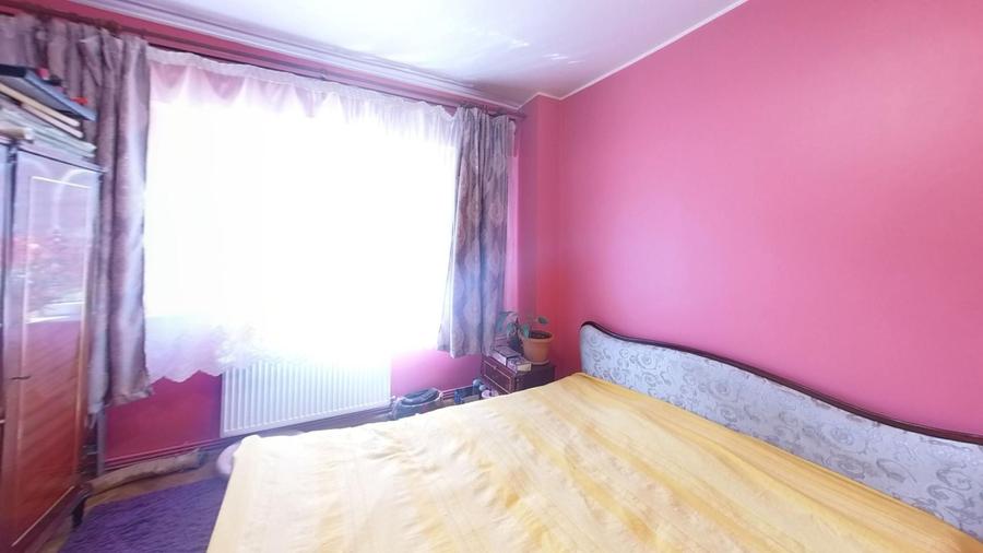 Apartament 4 Camere Ultracentral, Decomandat, Etaj 2 - 17