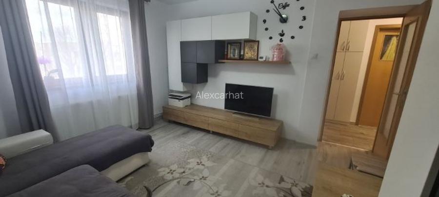 Apartament 3 camere Apartament 3 camere