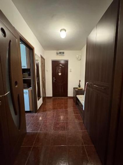 Apartament 3 Camere, 63 mp, Balcon, Parter , Izolat , persoana Privata - 1