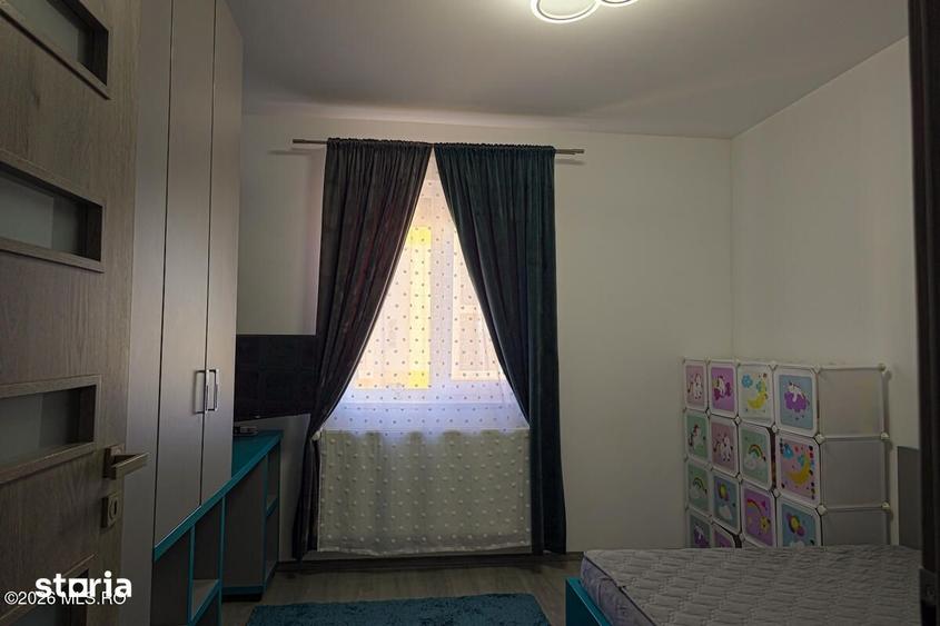 Apartament cu 3 camere decomandat, mobilat în Giroc