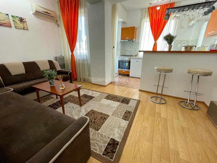 Vand apartament 3 decomandate Mamaia Nord