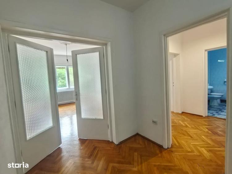 Apartament cu 3 camere în Iosefin