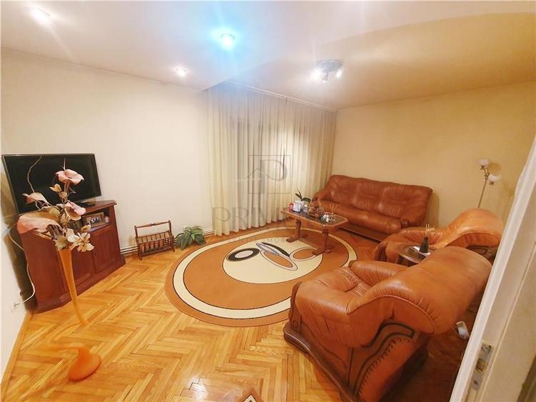 SOARELUI - 3 CAM - 2 BAI - SPATIOS -  CENTRALA PROPRIE - ETAJ INTERMEDIAR - ZONA - 1