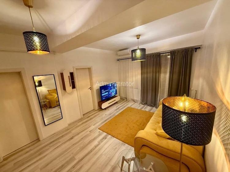 TIMPURI NOI, 2 CAMERE LUX, ETAJ 3, 50 MP, COCHET, BLOC 2020, GARAJ