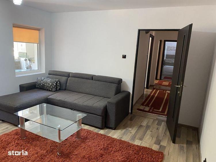 Inchiriez Apartament 2 Camere Resita Piata Sud - 5