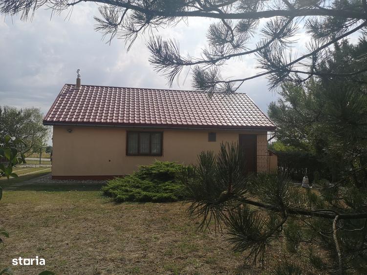 Vand casa lemn in sat Otvesti - 10