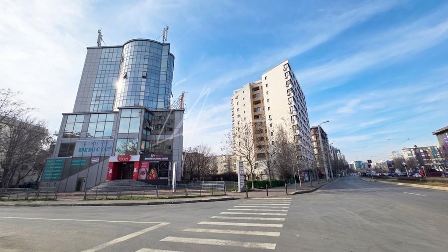 Mall Vitan, cladire de birouri clasa A - 5