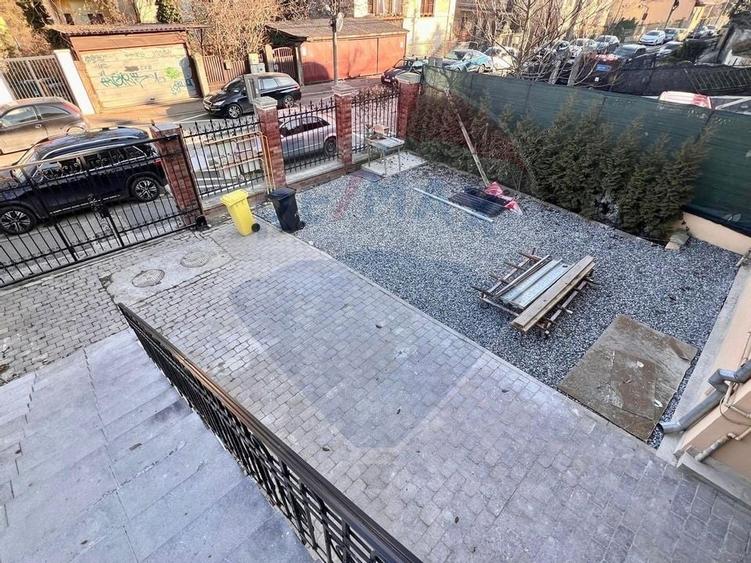 Spatiu de birouri de inchiriat - la casa cu 4 apartamente pe Racovita - 30