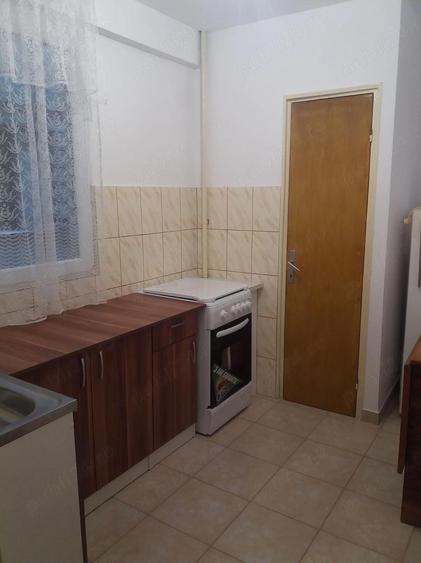 Apartament luminos cu 2 camere - Eroii Revolu?iei, la 3 minute de metrou - 4