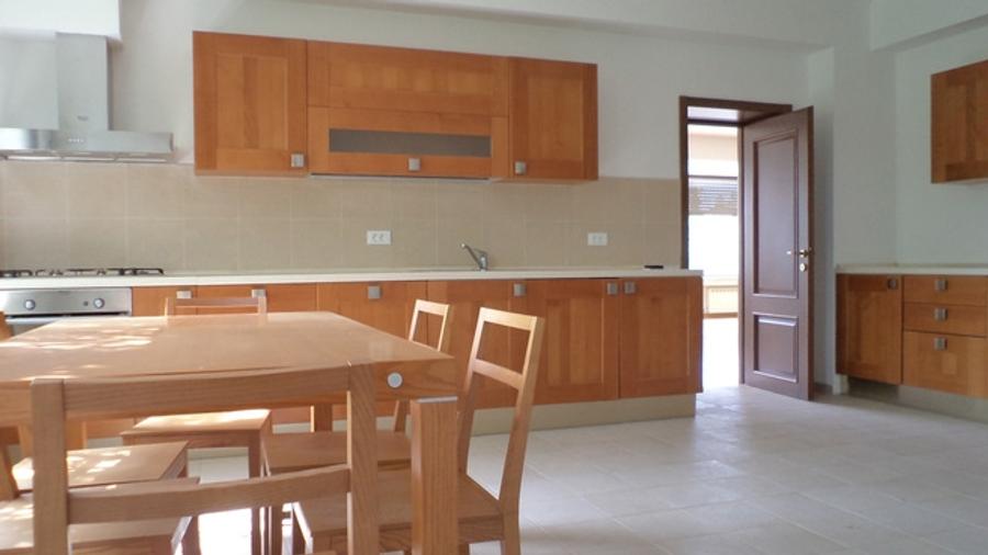 Apartament in zona Dorobanti Capitale cu 3 camere nemobilat - 1