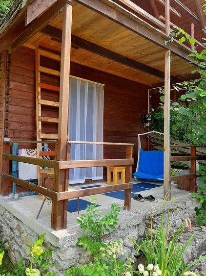 Proprietate pe Valea Vâlsanului – Cabane din lemn + Casă ecologică COB - 11