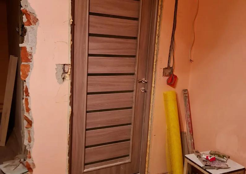 De vanzare apartament 3 camere - 7