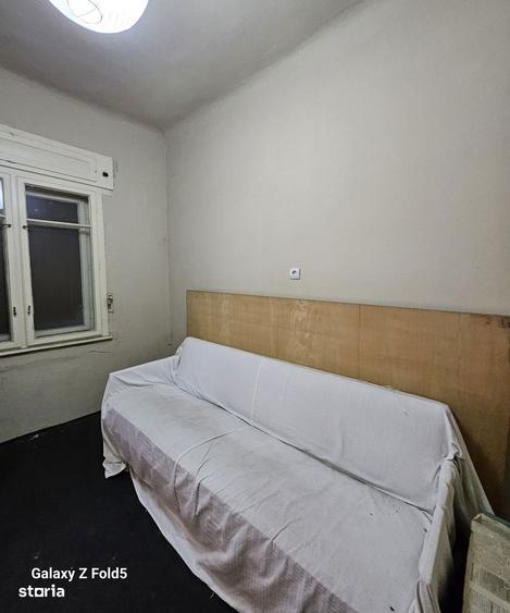 Casa de vanzare | Ideala pentru locuin?a, clinica zona Ec. Teodoroiu - 9