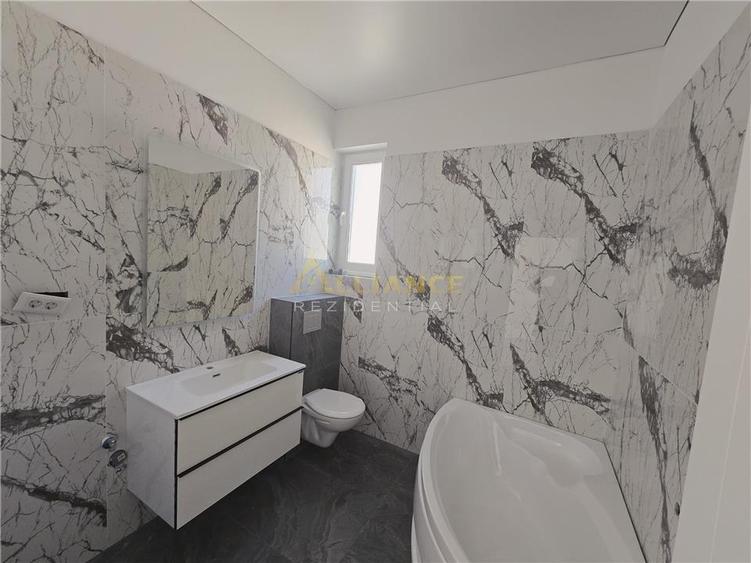 Casa individuala- 4 camere- 371mp teren- placa de beton - 6