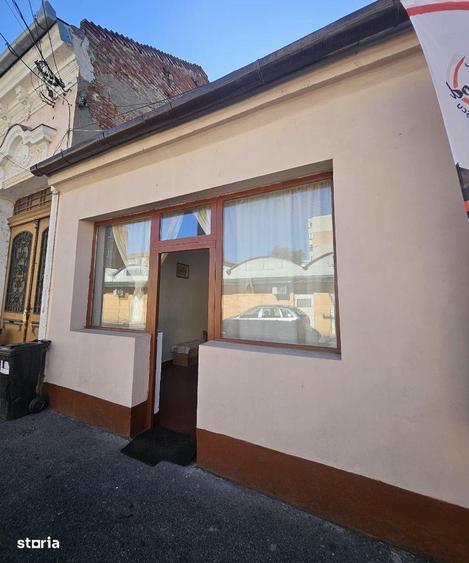 Spatiu comercial de inchiriat zona Decebal Oradea - 10