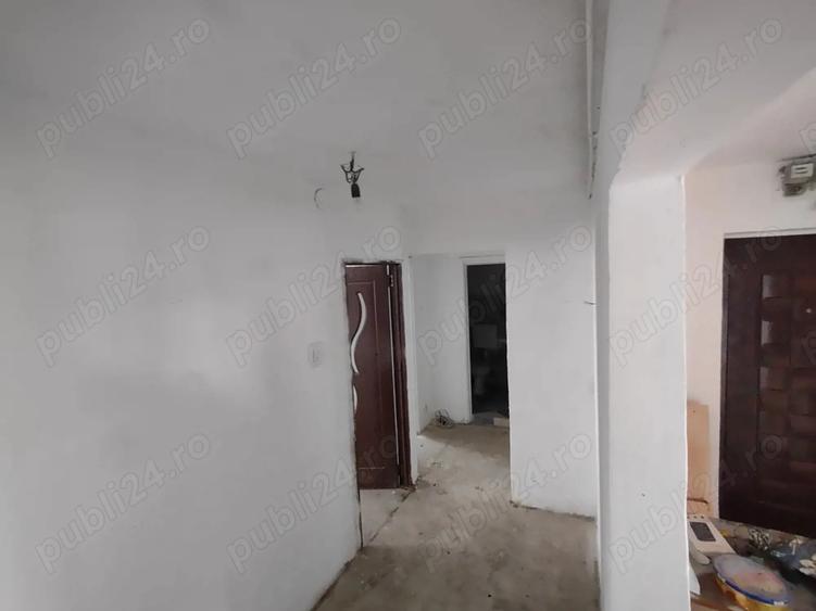 Ap. 4 camere Sos. Alexandria 15 Lidl Teius - 3