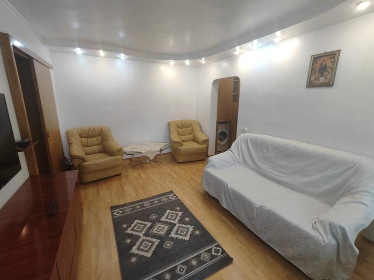 City Mall - apartament 2 camere + loc de parcare - termen lung - 3