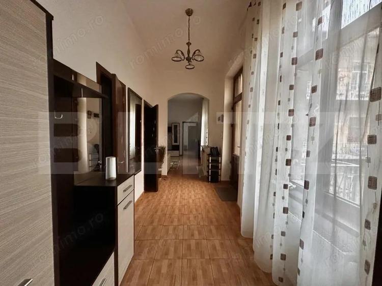 Apartament cu 3 camere, 72 mp, zona Traian - 10