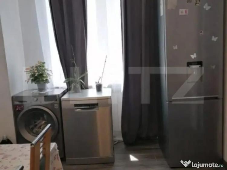 Apartament de vanzare, cu 2 camere, 29 mp, zona Dacia - 9