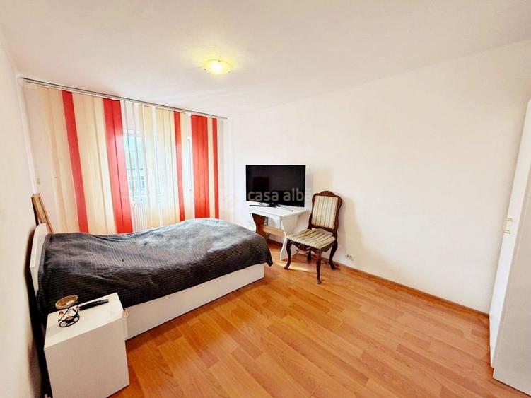 Pacurari - Moara de Foc, 3 camere decomandat, luminos, etaj 3 - 11