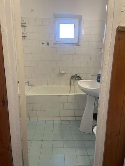 Apartament cu 2 camere decomandat în Exterior Vest