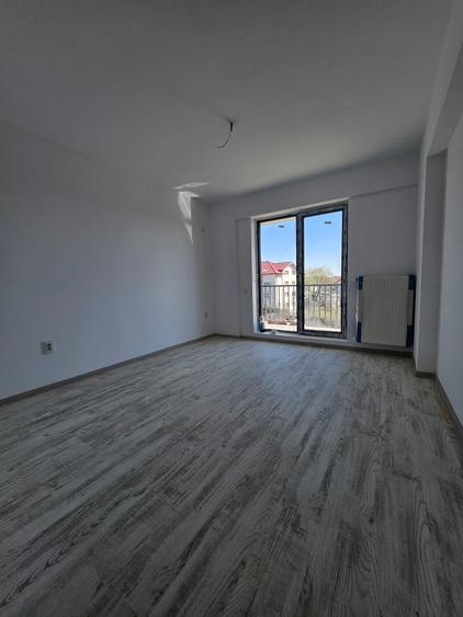 TVA INCLUS/2 camere la 2 pasi de București/10minute de tramvai/troilebuze - 10