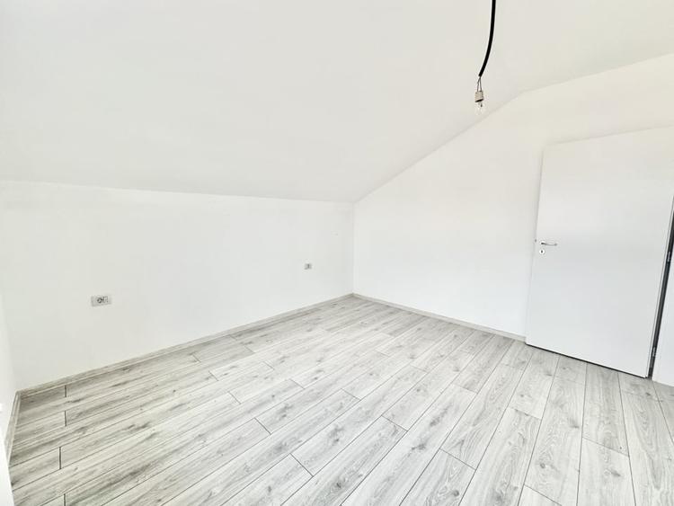 Duplex cu 4 camere - 100 mp utili - Zona Kaufland - Mosnita - 12