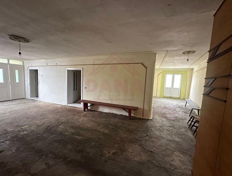 CASĂ DE V&Icirc;NZARE &Icirc;N ILOVA\7 CAMERE, JUD.CARAȘ-SEVERIN - 3