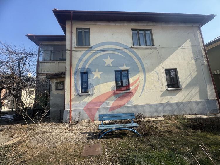 Casa zona Liceul Brancusi - 27