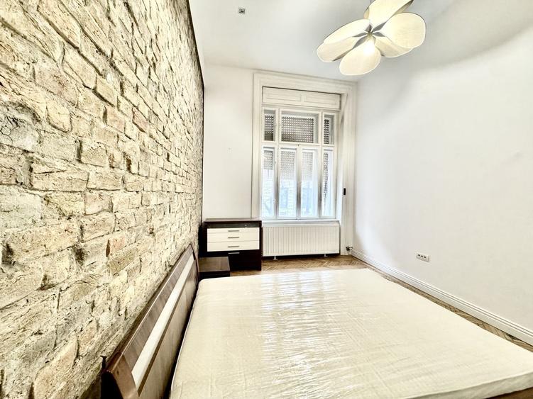 Apartament 2 camere, primitor si cochet, prima închiriere, Piața Maria - 11