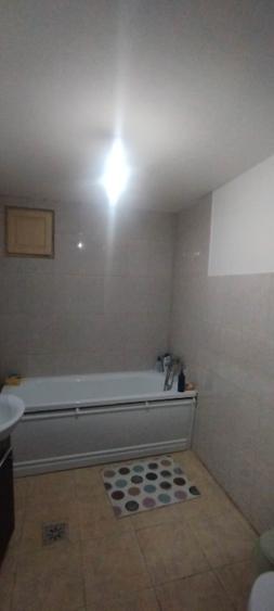 Vând casă+ teren  - 8