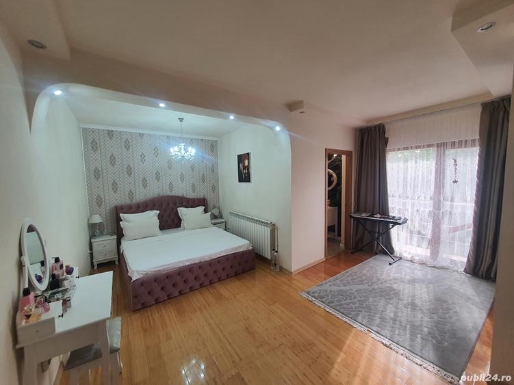 Vila de vanzare.teren 390mp. - 3
