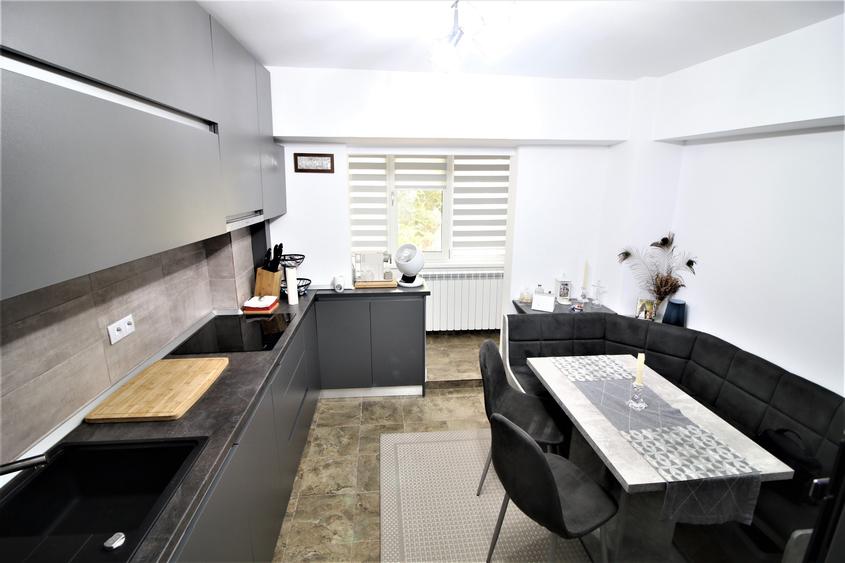 3dec. ICFrimu, str.Nae Leonard, S-uri, et.1, 90mp - 4