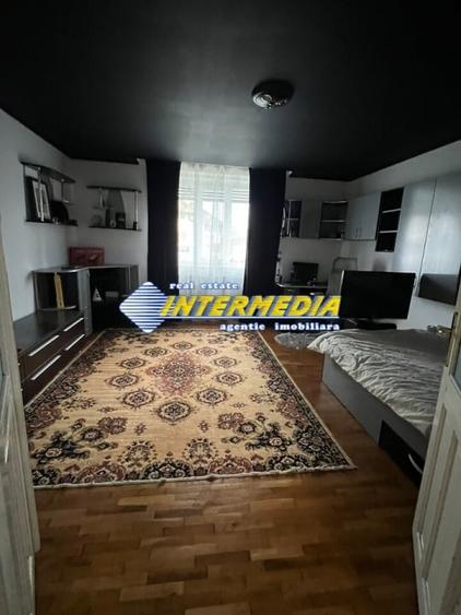 Casa Renovata 4 camere cu Teren intravilan 1650 mp CENTRU Ultracentral Alba Mall - 9