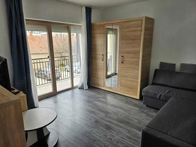 Inchiriez ap.o camera in Zona Braytim, et.1, suprafata utila de 35 mp. - 2