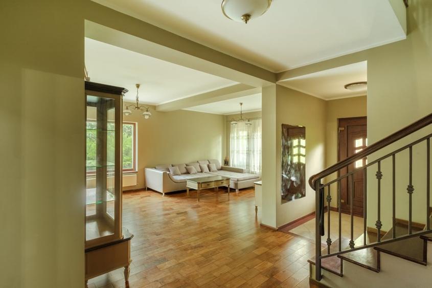 CASĂ INDIVIDUALĂ | GIROC | PLANETELOR - 1