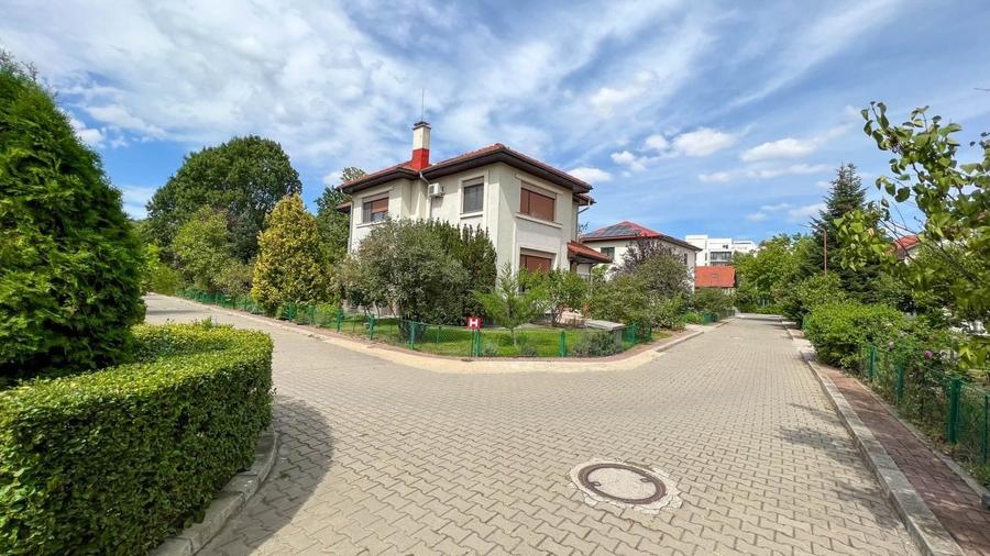 Pipera: Vila individuala, teren de 500 mp, in apropiere de Iancu Nicolae - 5