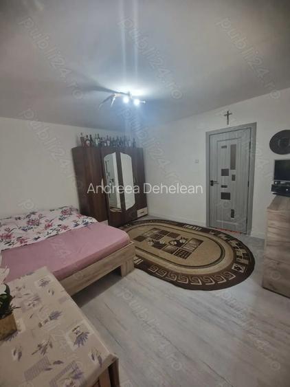 Vand casa 2 camere Vand casa 2 camere