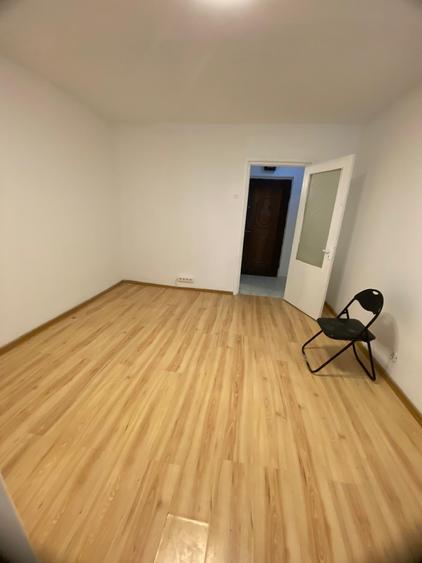 Garsoniera la parter Banca Nationala - 1