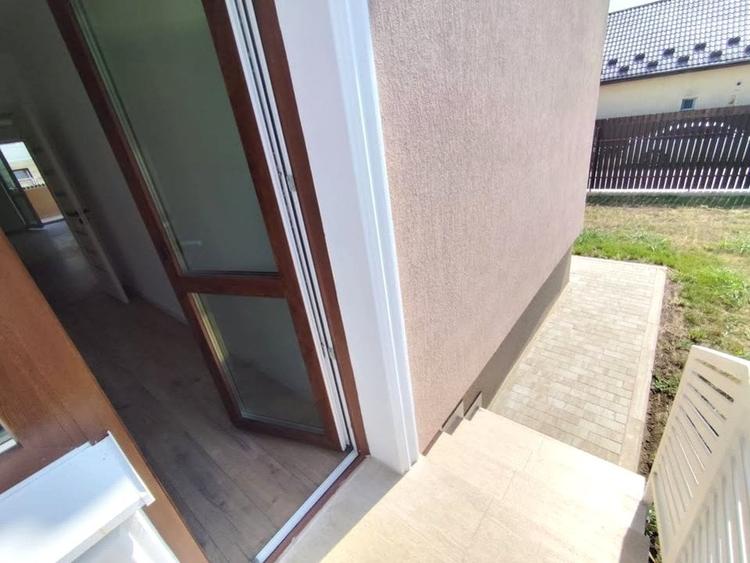 COMISION 0%! MUTARE IMEDIATA! 3 CAMERE CU GRADINA - 12