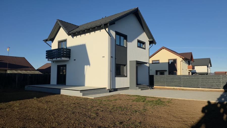 Casa individuala P+E, teren 600mp, Cartier Izvor, Tarlungeni - 1